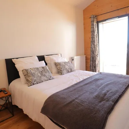 Superbe 4 Etoiles, 2 Chambres, Proche Pistes, Balcon, Parking, & Velo - Fr-1-623-329 *